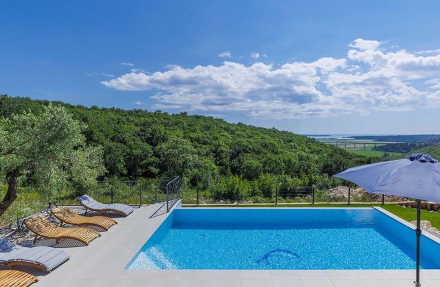 Maravillosa casa de vacaciones privada con piscina privada, A/C, WIFI, TV, terraza y aparcamiento
