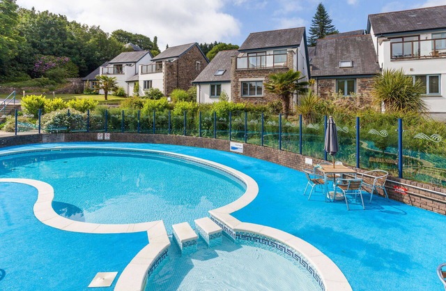 Estupenda casa de vacaciones privada con WIFI, piscina, TV, patio, mascotas permitida y aparcamiento