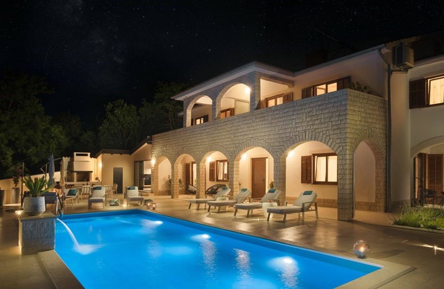 Maravillosa casa de vacaciones privada con piscina privada, A/C, WIFI, TV, terraza y aparcamiento