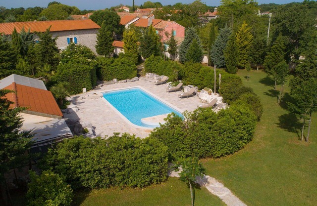 Estupenda casa de vacaciones privada con A/C, piscina privada, WIFI, TV, terraza, aparcamiento