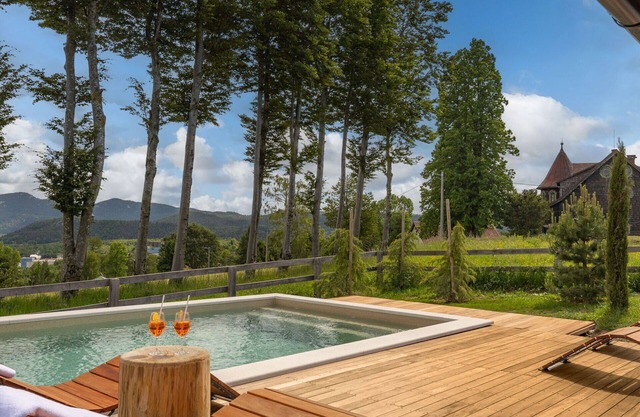Maravillosa casa de vacaciones privada con jacuzzi, piscina privada, WIFI, TV, terraza, aparcamiento