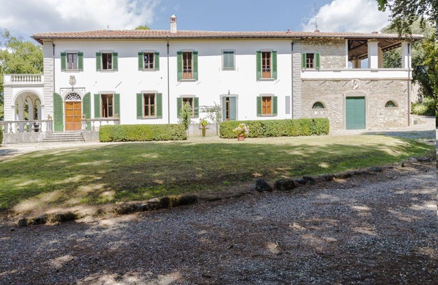 Casa de vacaciones privada con WIFI, piscina privada, TV, terraza, vista panorámica, aparcamiento
