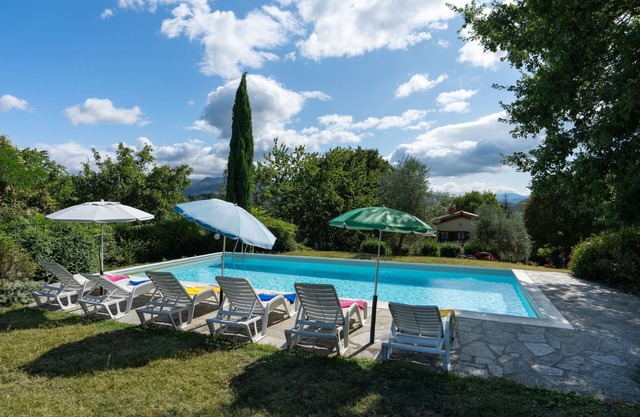 Casa de vacaciones privada con piscina privada, jacuzzi, WIFI, TV, vista panorámica, aparcamiento