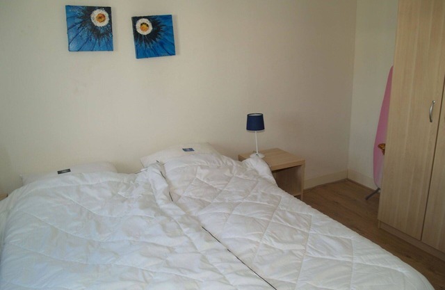 Maravillosa casa de vacaciones privada para 4 personas con WIFI, piscina, TV, terraza y aparcamiento
