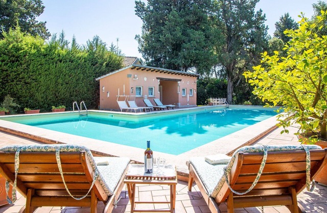 Preciosa casa de vacaciones privada con WIFI, A/C, piscina privada, jacuzzi, TV