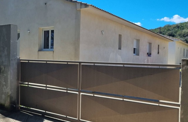 Beautiful, quiet house within walking distance of the sea.