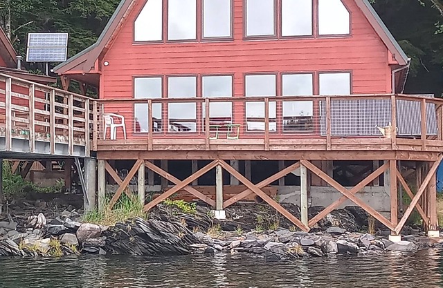 Beautiful remote southeast Alaska water front home, far from the crowds.