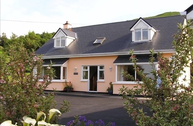 Hermosa residencia Ring of Kerry con vista al mar
