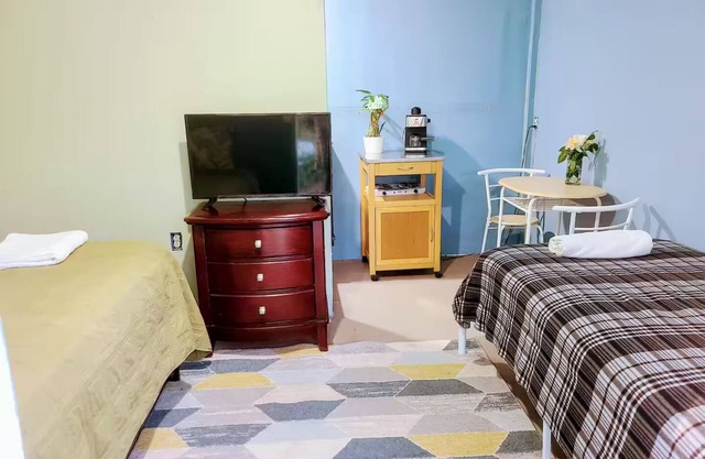 Beautiful Room, with bathroom