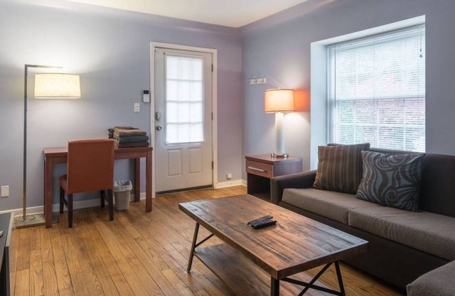 Beautiful Royal Oak Townhouse