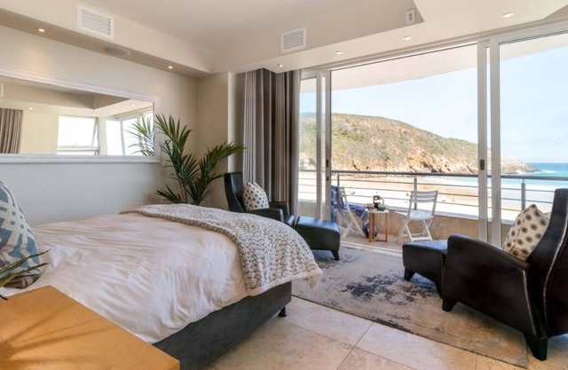 Hermosa habitación frente al mar