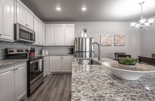 Beautiful Shallowater - A - 3BR/2BA - New House