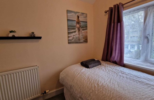 Beautiful Single Room Sleeps 2