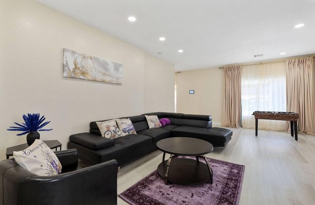 Beautiful Smart Home / Las Vegas
