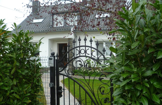 Bonito apartamento espacioso, ubicación muy tranquila, Absoluto Erhohlung!