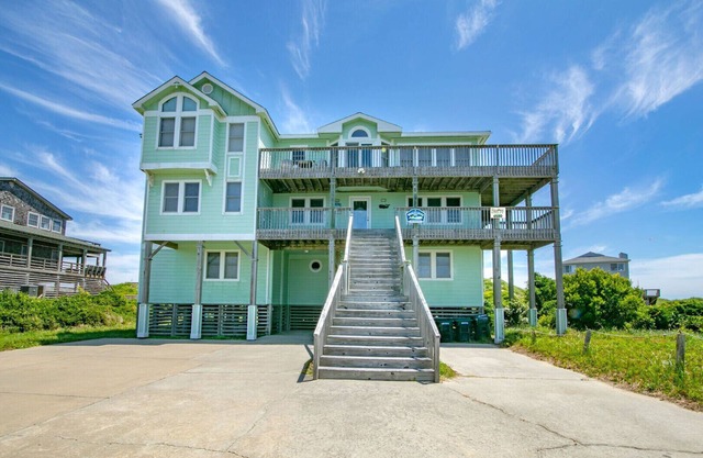 La posada de una ballena | South Nags Head | Frente al mar | 8 habitaciones | 24 plazas