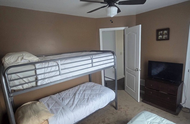 Beautiful & Spacious 3-Bedroom, 2 Bath Retreat! Comfort & Style in Douglasville