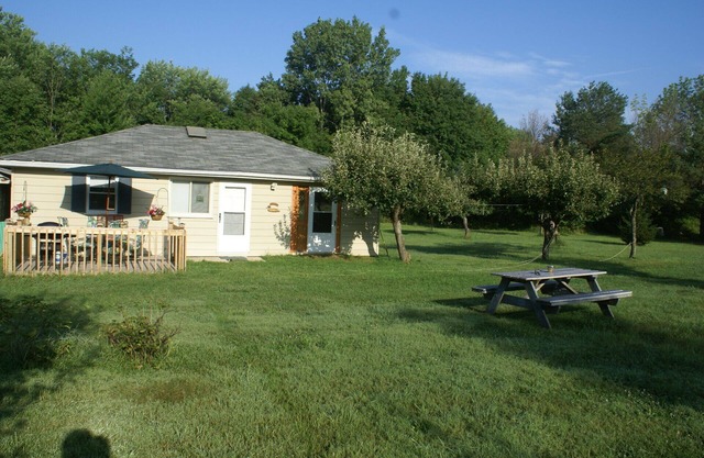 Hermoso estudio de alquiler en SW Michigan y cerca del lago