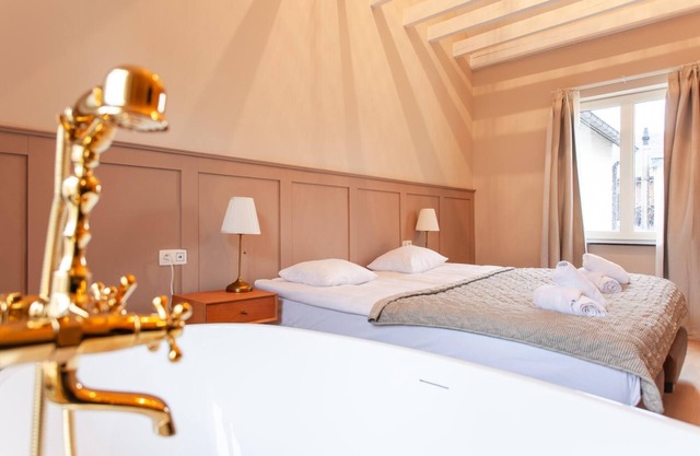 Beautiful Stylish apartment in Voeren 4P
