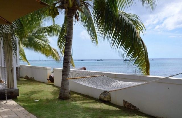 Beautiful Three Bedroom Beachfront Property