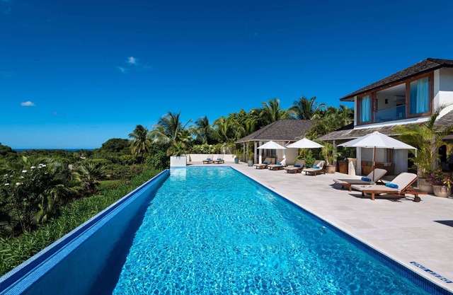 Beautiful Tom Tom Luxury villa