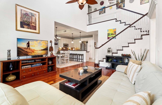 🏖️Beautiful Townhouse | Great Amenities and Spacious Lanai! Comes with Beach Pass!