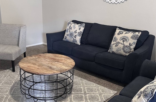 Beautiful Two Bed & Bath Apartment Memorial Houston
