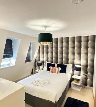 Beautiful Two Bedroom Apartment In Fulham