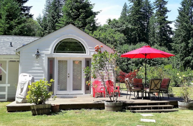 Hermosa casa de dos dormitorios y un baño en el río Siuslaw