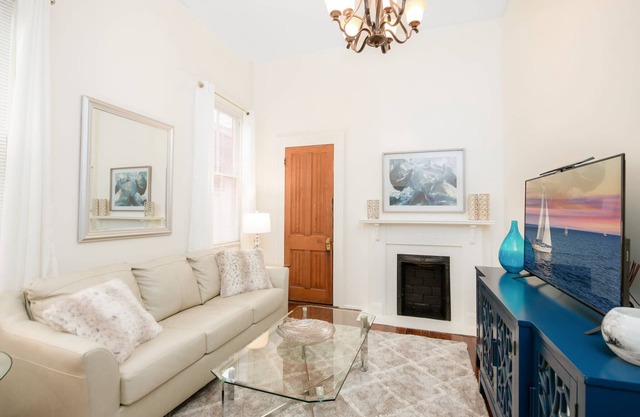 Suite Pershing - Hermosa zona residencial de Nueva Orleans, cerca de St. Charles Street Car Line