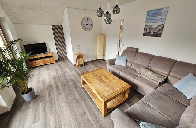 Beautiful vacation apartment on the edge of the forest with three bedrooms.