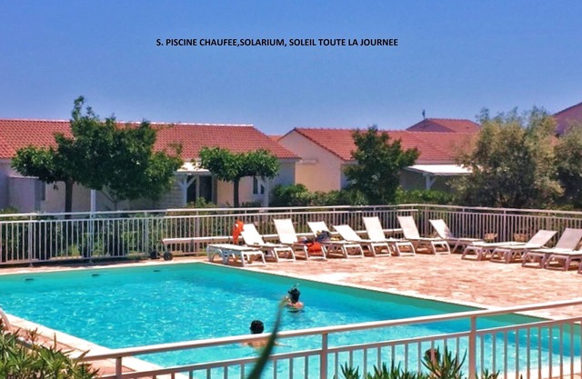 HERMOSA VILLA, 3 CH, CLIMATISEE, PLAYA 150M, JARDÍN PRIVADO, PISCINA CLIMATIZADA.