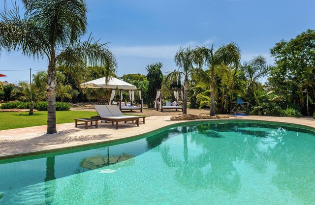 Preciosa villa "Can Cosmi" con Wi-Fi, piscina, terrazas, jardín y balcón