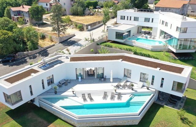 Beautiful Villa Estate di Pasqual 1 & Estate di Pasqual 2