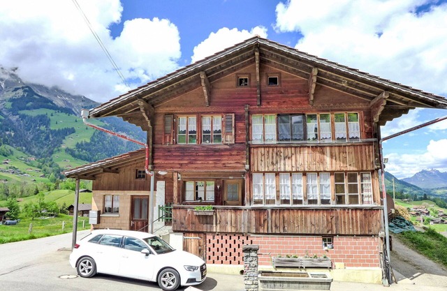 Preciosa casa de vacaciones con WIFI, TV, mascotas permitida, vista panorámica y aparcamiento