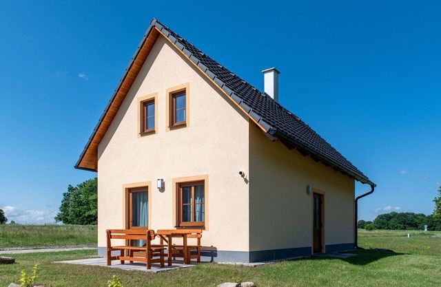 Preciosa casa de vacaciones con WIFI, TV, terraza, mascotas permitida y aparcamiento