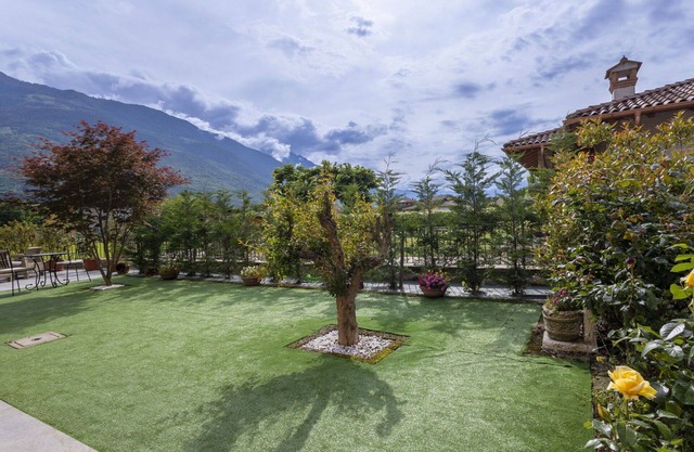 Estupenda casa de vacaciones privada para 6 personas con WIFI, A/C, TV, patio y aparcamiento