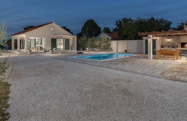 Beautiful Villa Oliveto Smilčić, in Dalmatia