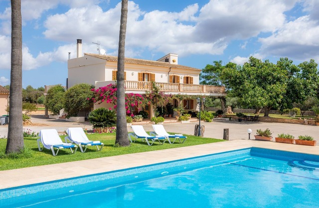 Preciosa villa "Sa Garriga Finca Darder" con piscina, jardín, terrazas y Wi-Fi