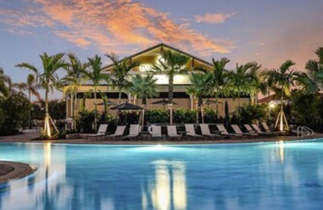 Beautiful Villa Esplanade at Azario