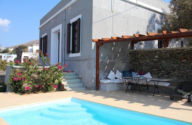 Hermosa villa con piscina directamente en el mar, wifi, 8 pers. | Syros, Cícladas