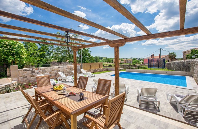 Hermosa villa con piscina, parrilla, wifi, wifi gratis