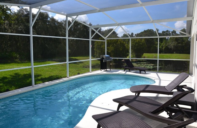 Hermosa Waterside Villa en alquiler en Orlando