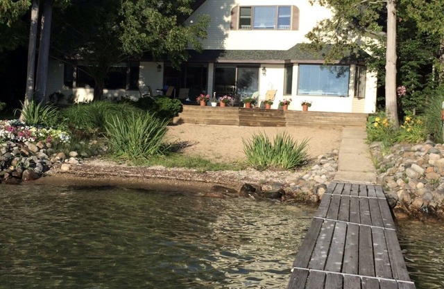 Hermosa Casa Todo El Año En El Lado Del Lago Elk.