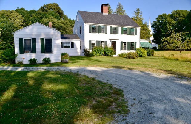 Bellamente encantadora casa icónica clásica de Nueva Inglaterra en Somes Pond & Acadia