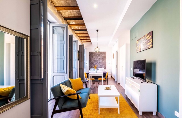 Beautifully Designed Studio with Natural Light