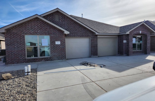 Beautifully furnished Town home