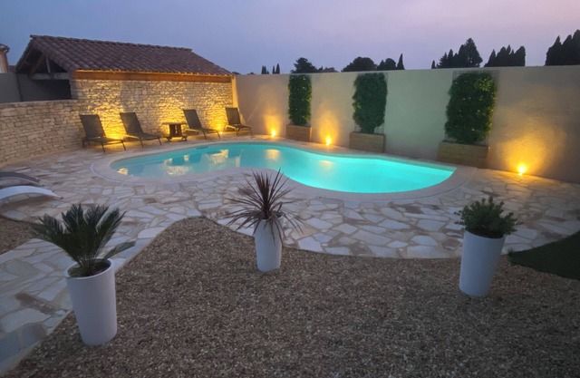 Muy hermosa masía provenzal completamente renovada - Piscina y Spa