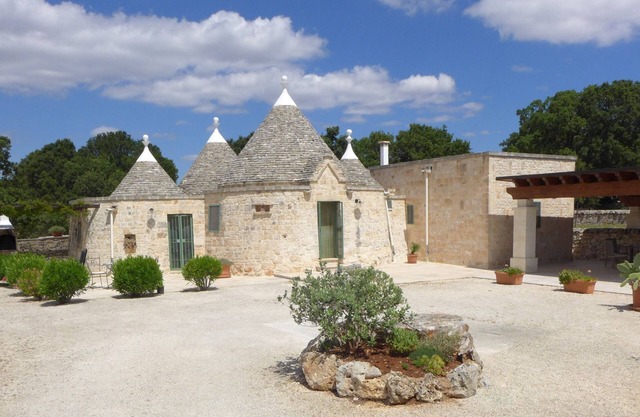 Bellamente restaurado Trullo en ubicación idílica