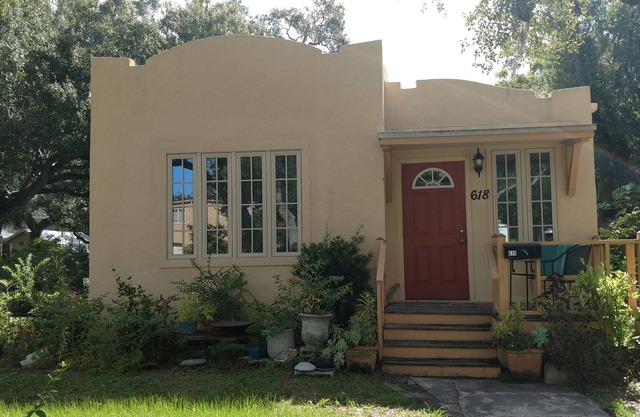 Beautifully Restored Mediterranean Revival 1920s Home Close to Downtown Sarasota